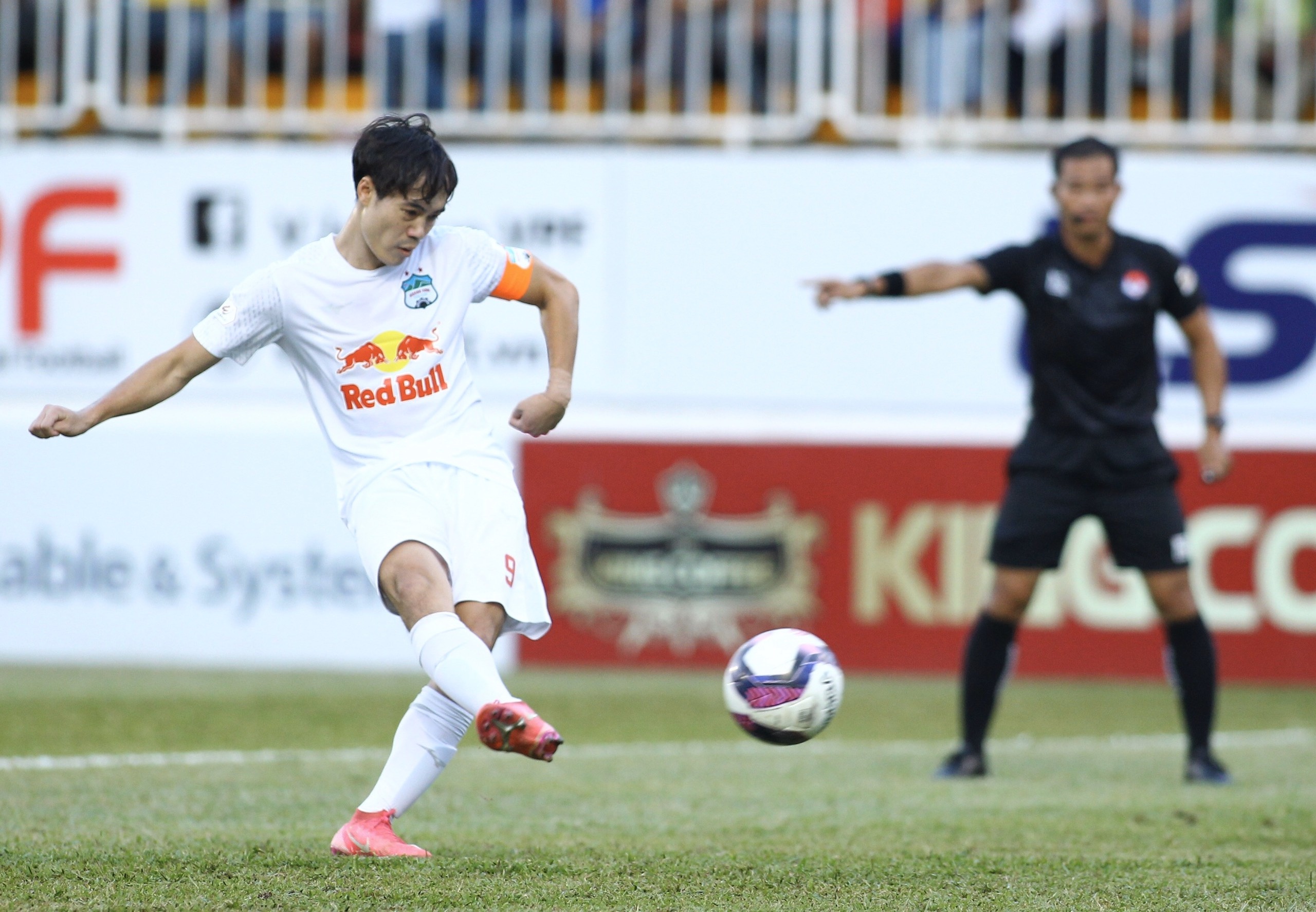 van toan phan ung anh 5