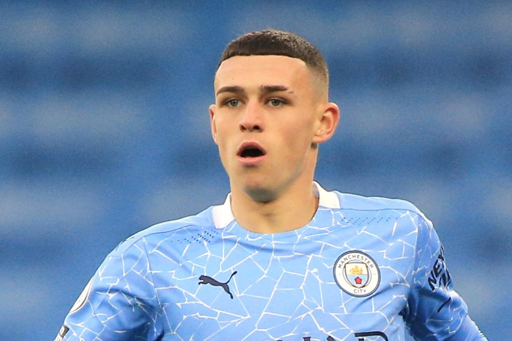 Foden cat hop dong cong ty truyen thong vi nhac den Mbappe hinh anh