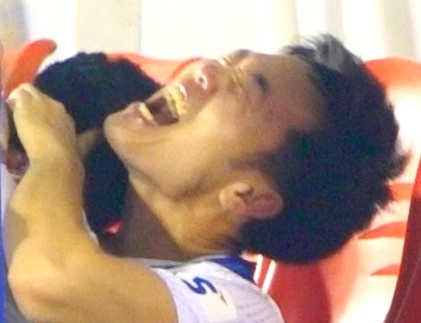 Xuan Truong khoc trong ngay thanh nguoi hung cua HAGL hinh anh