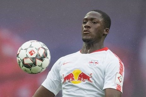 Liverpool sap co trung ve 35 trieu euro hinh anh