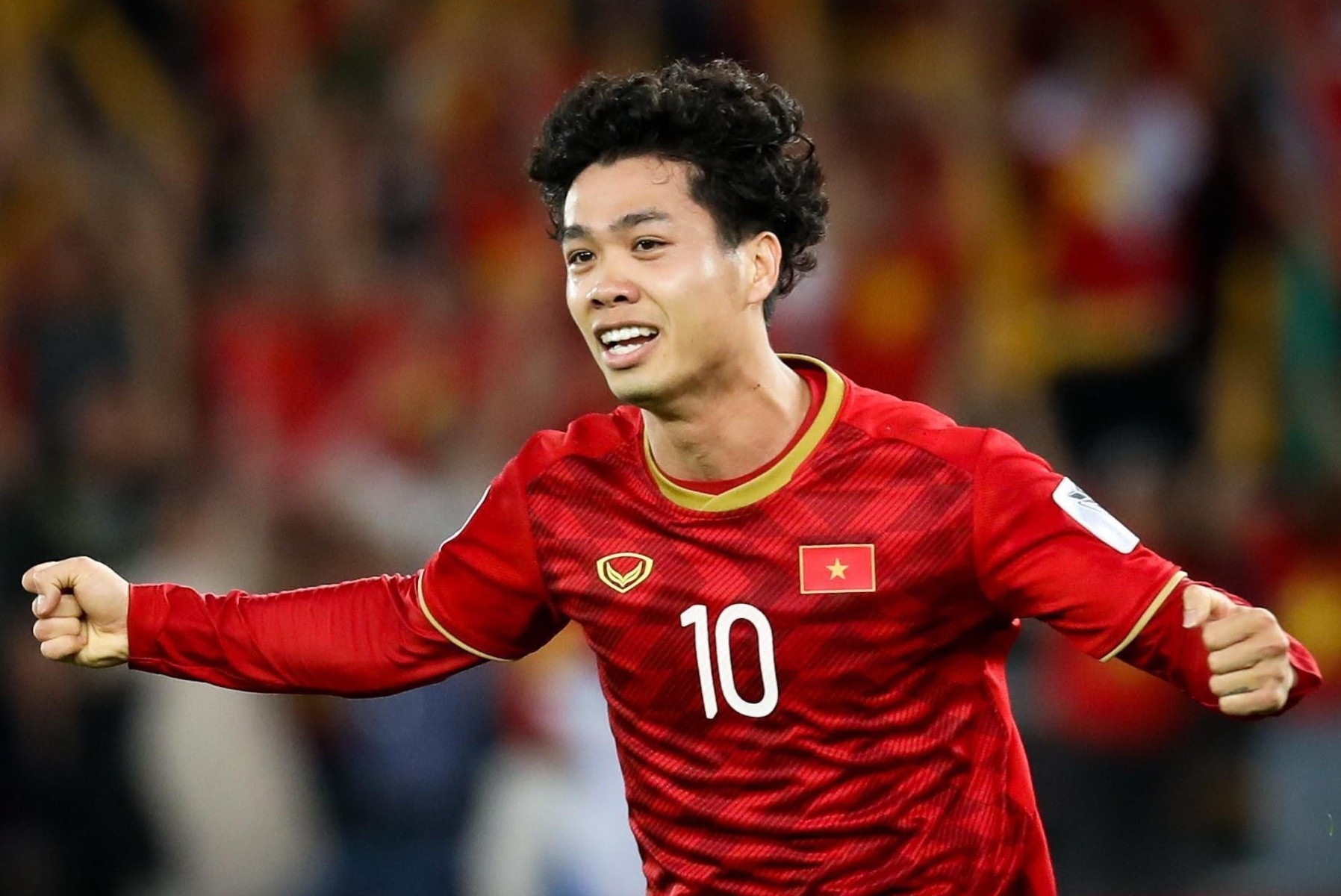 Tuyen Viet Nam sang UAE som 4 ngay so voi lich cua AFC hinh anh