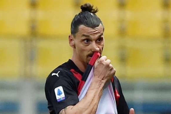 UEFA dieu tra vu Ibrahimovic lien quan ca cuoc hinh anh