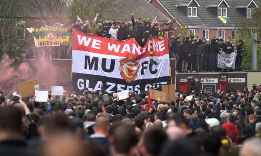 cdv mu bieu tinh anh 1