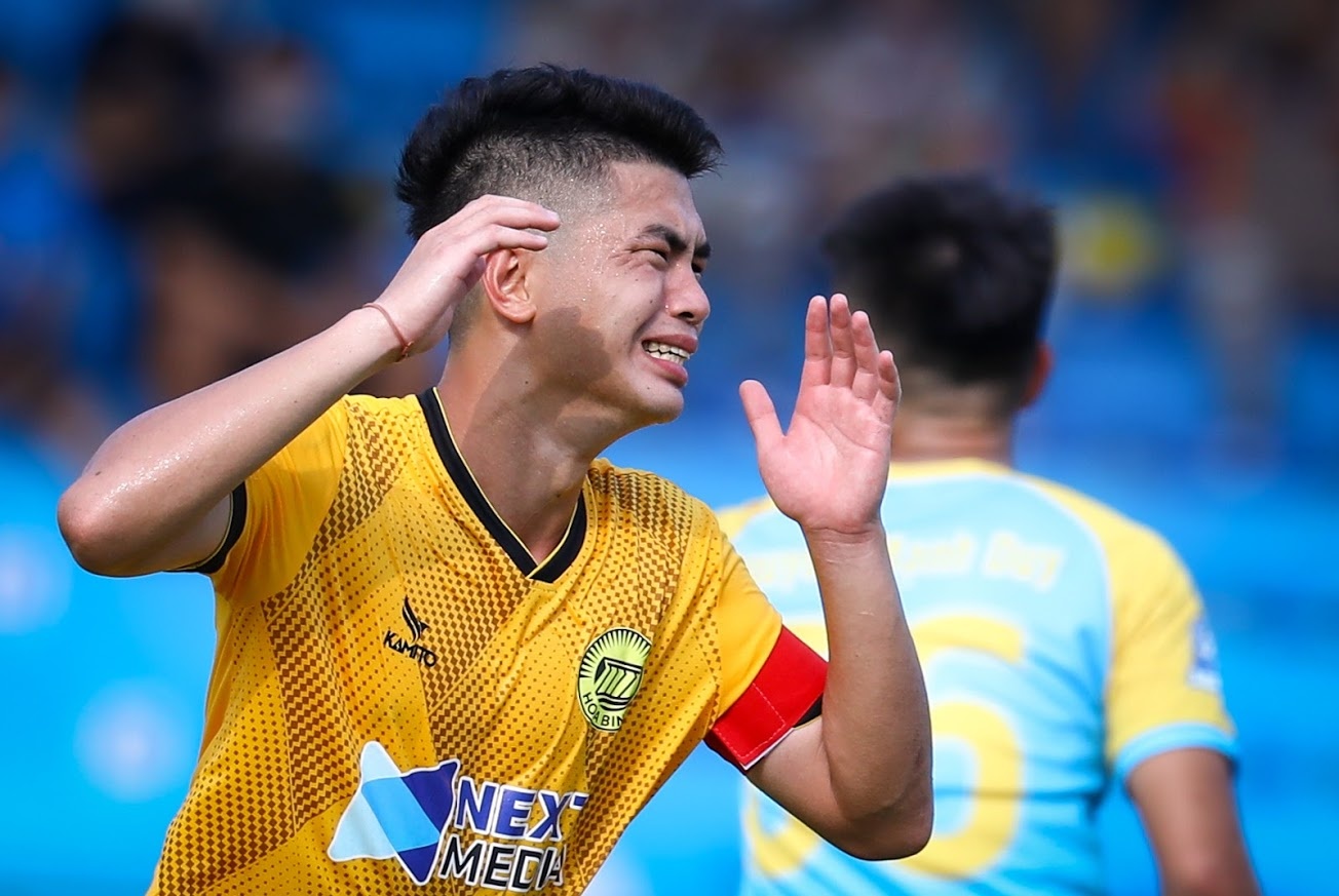 Giai hang Nhi Quoc gia bi hoan vi dich Covid-19 hinh anh