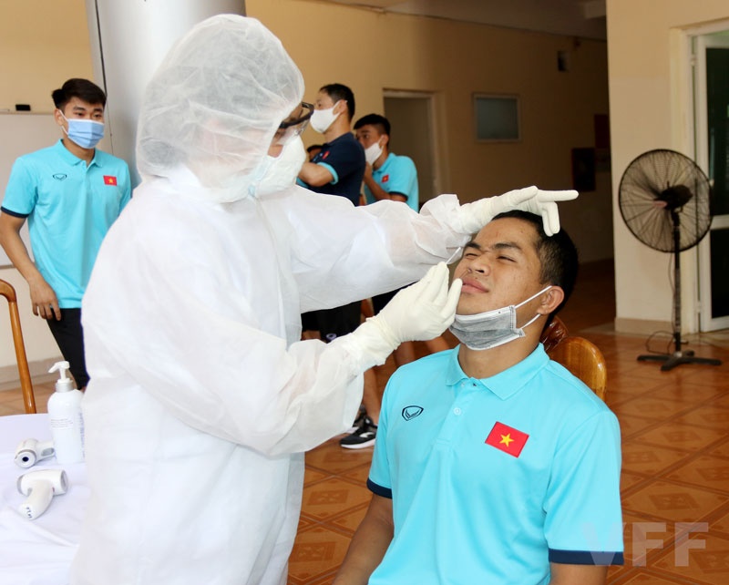 u22 viet nam xet nghiem covid-19 anh 2