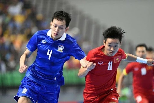 Tuyen futsal Thai Lan bi quay len truoc tran tranh ve du World Cup hinh anh