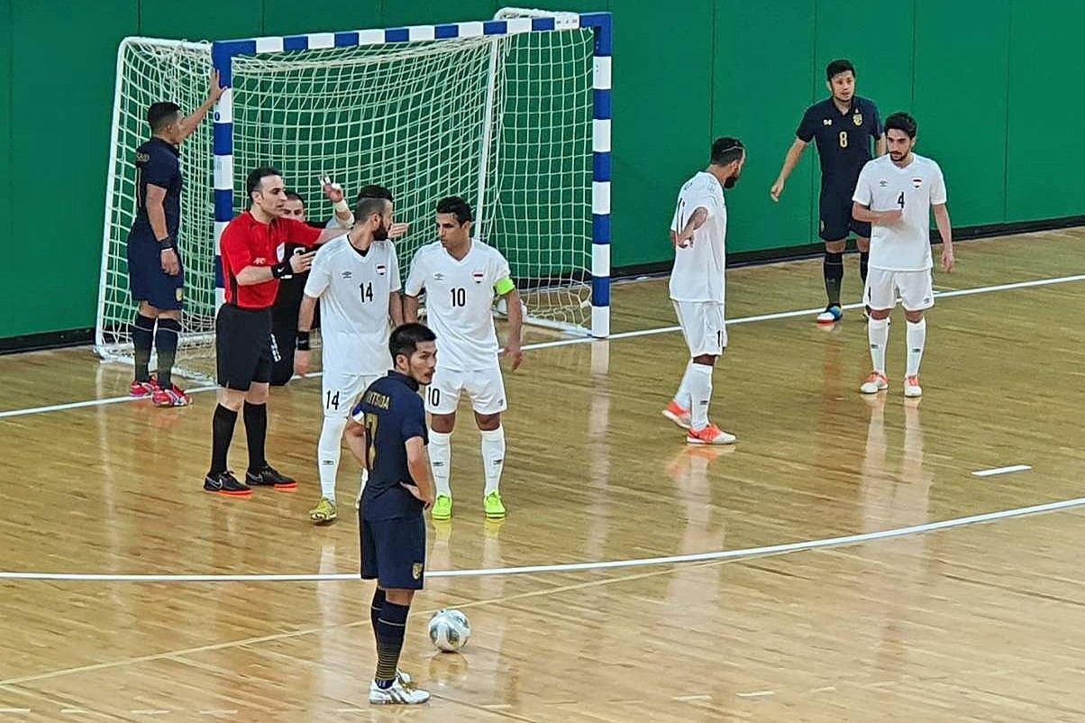 Tuyen futsal Thai Lan thang dam Iraq hinh anh