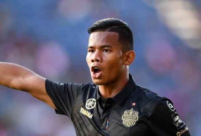 Hau ve tuyen Thai Lan gia nhap doi vo dich Han Quoc hinh anh