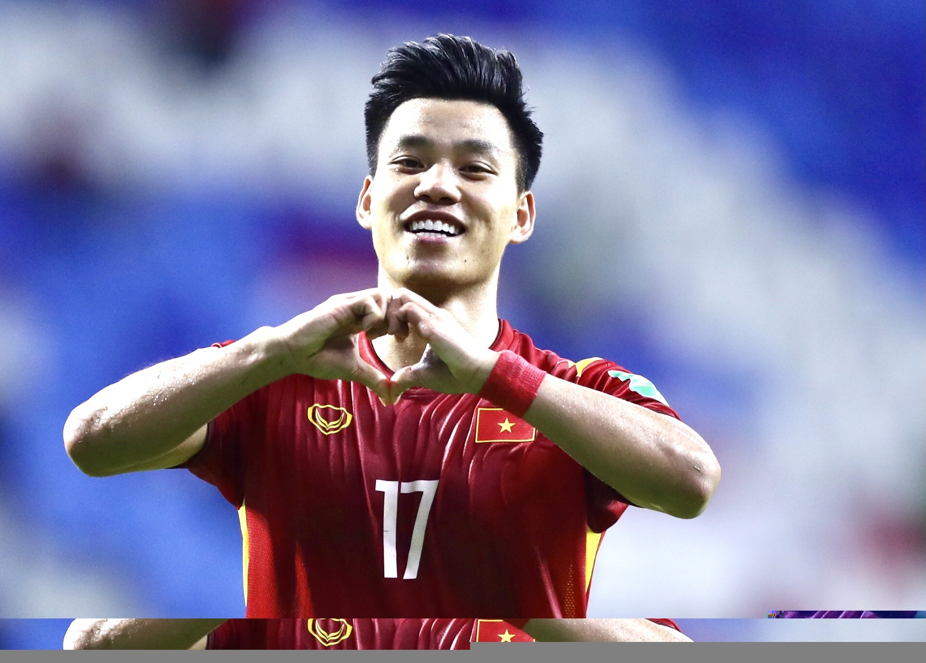 Van Thanh tro lai cung tuyen Viet Nam sau khi khoi Covid-19 hinh anh