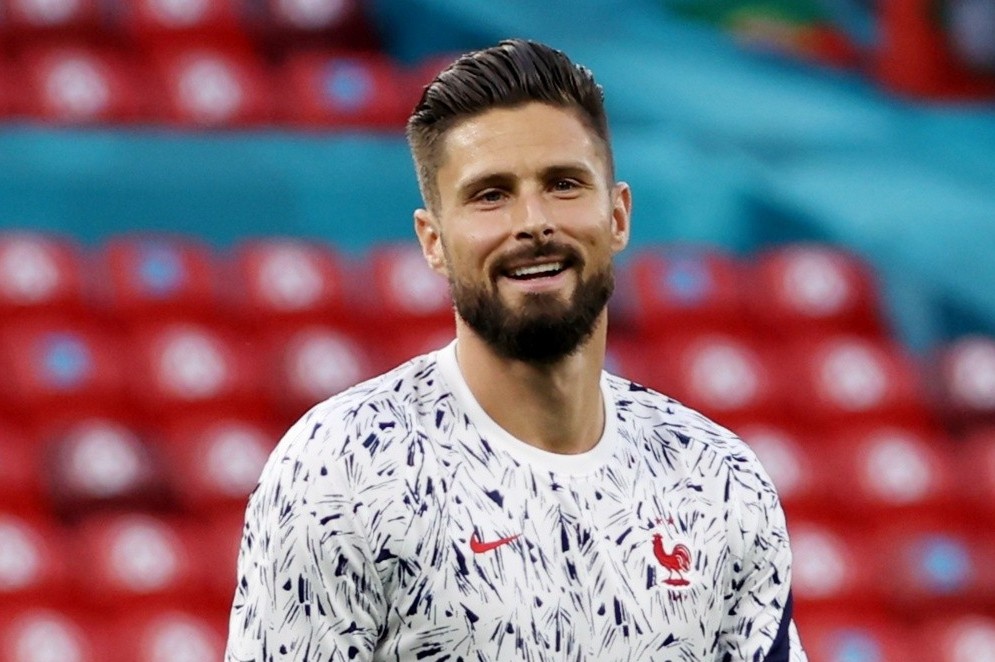 Giroud sap co ben do moi hinh anh