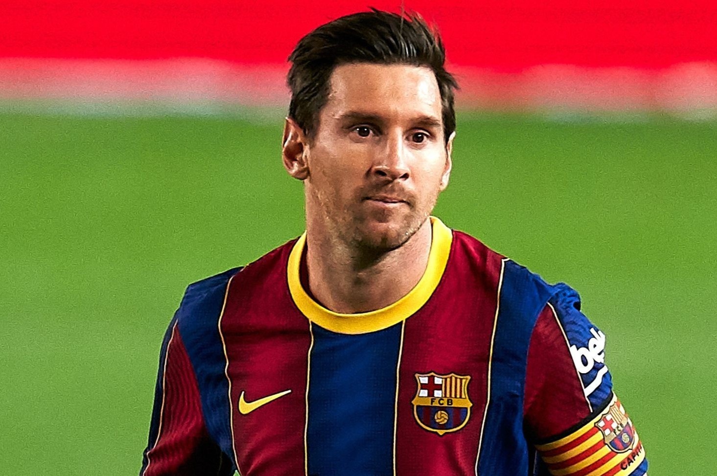 Nhung bi mat xoay quanh viec Messi o lai Barca hinh anh