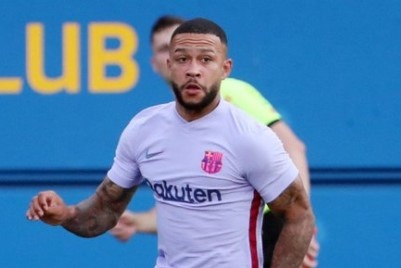 Huan luyen vien Barca ca ngoi Depay hinh anh