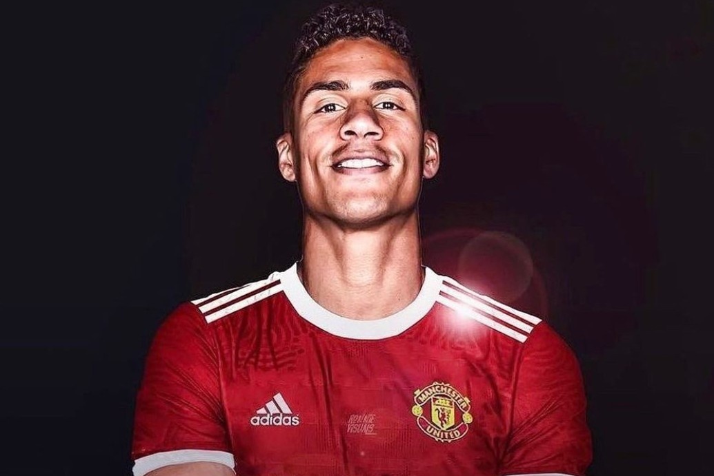 MU chuan bi chot thuong vu Varane hinh anh