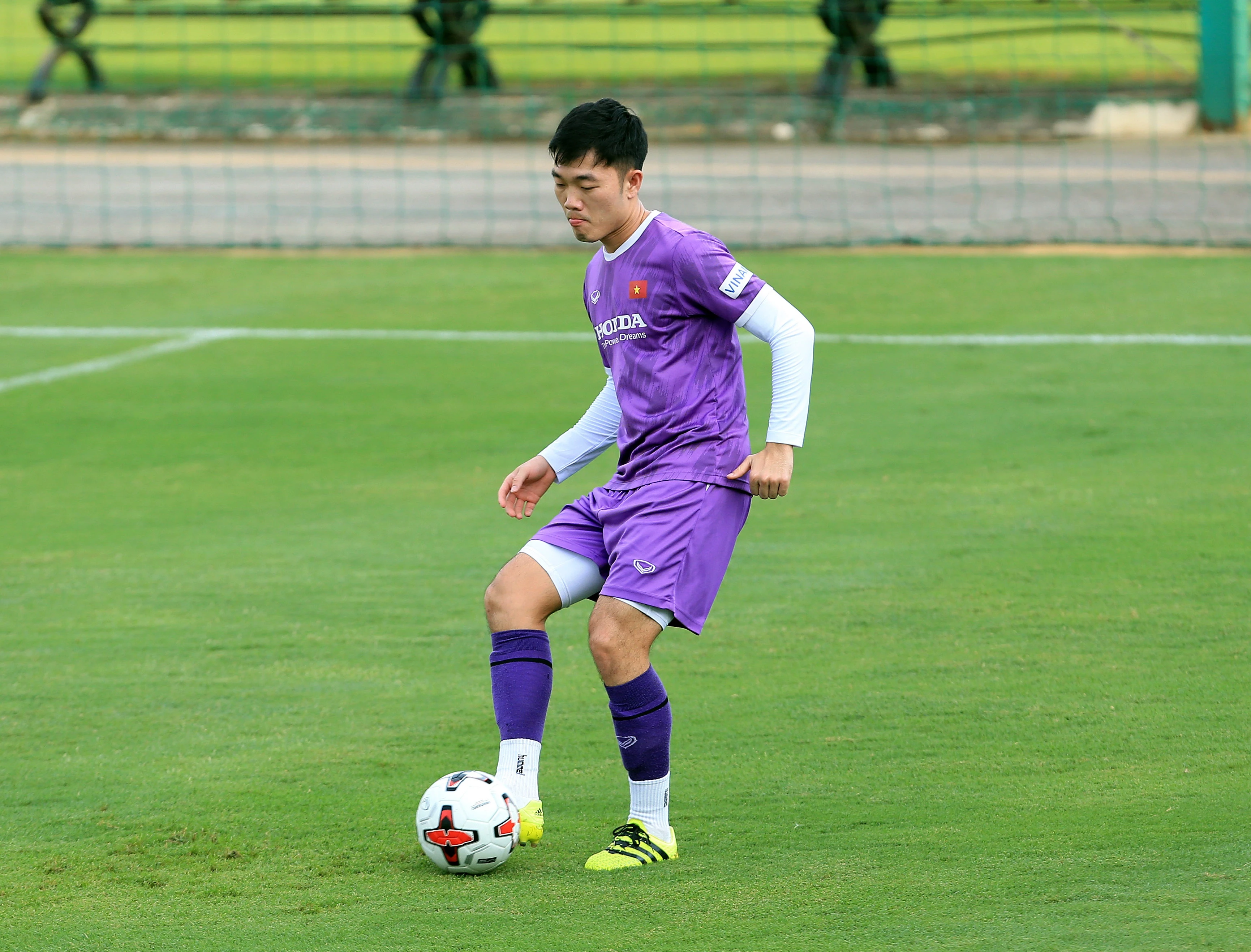 tuyen viet nam tap luyen anh 6