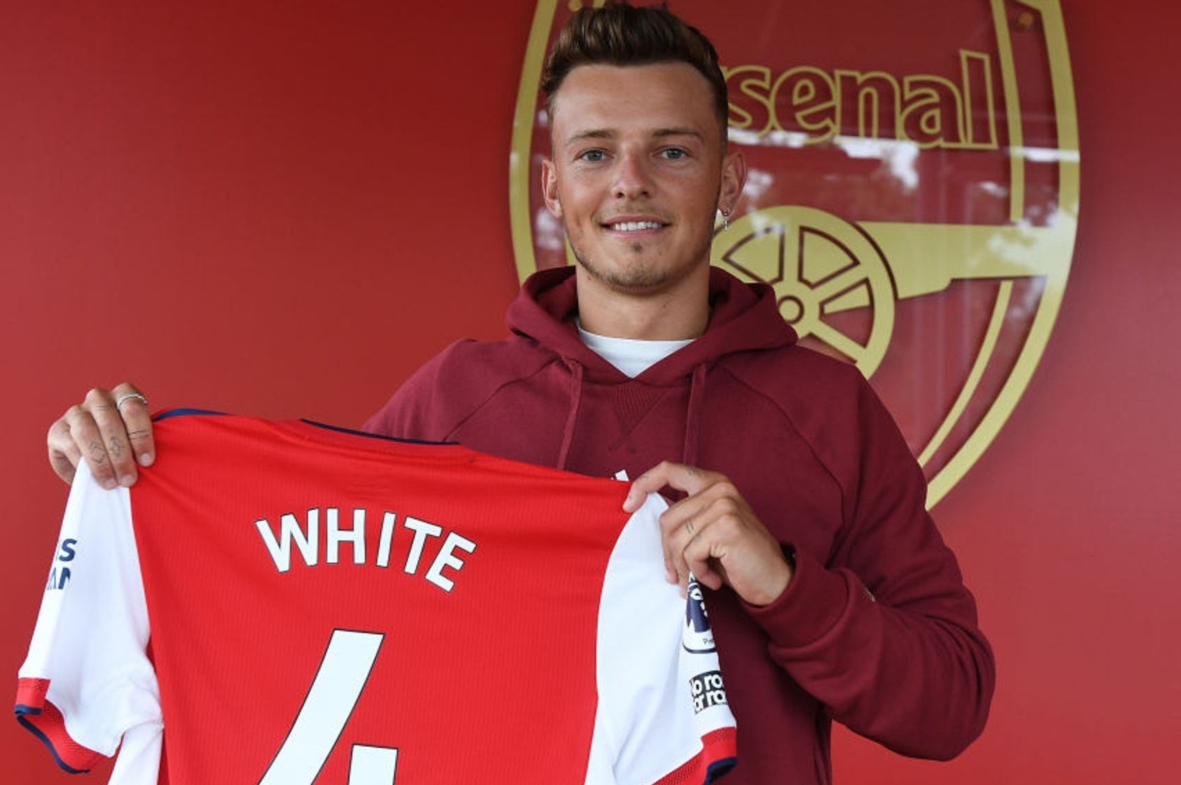 Arsenal chi tieu manh tay nhat Premier League o he 2021 hinh anh