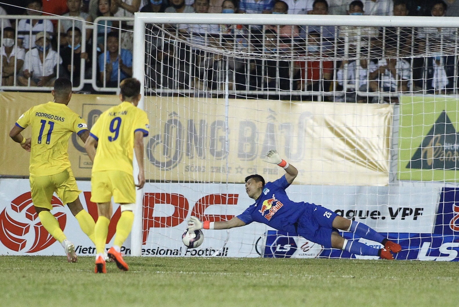 clb nam dinh tinh thanh ly ngoai binh anh 1