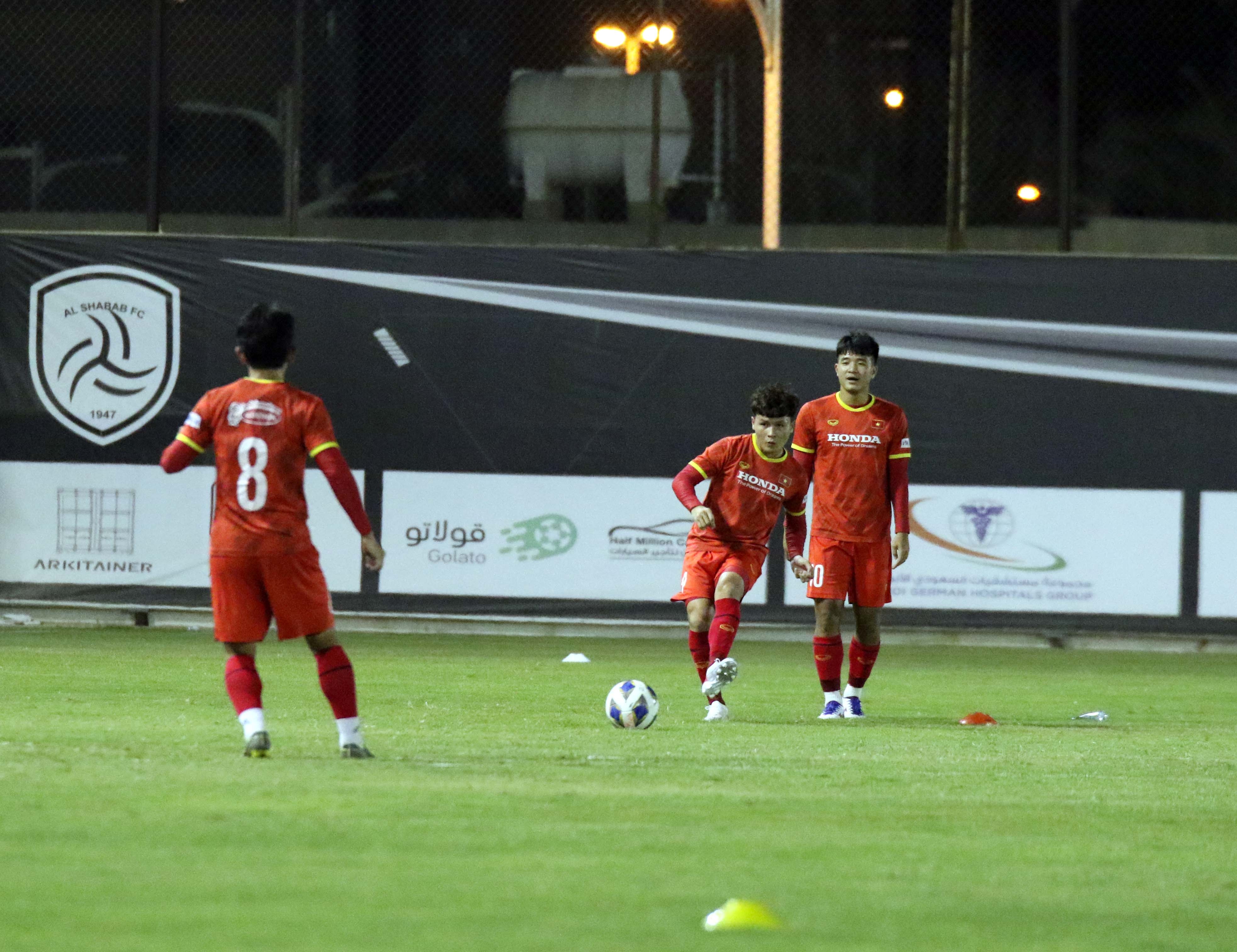 tuyen viet nam luyen sut phat anh 3