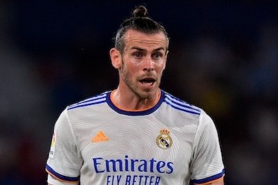 Vi the cua Bale dao nguoc o Real hinh anh