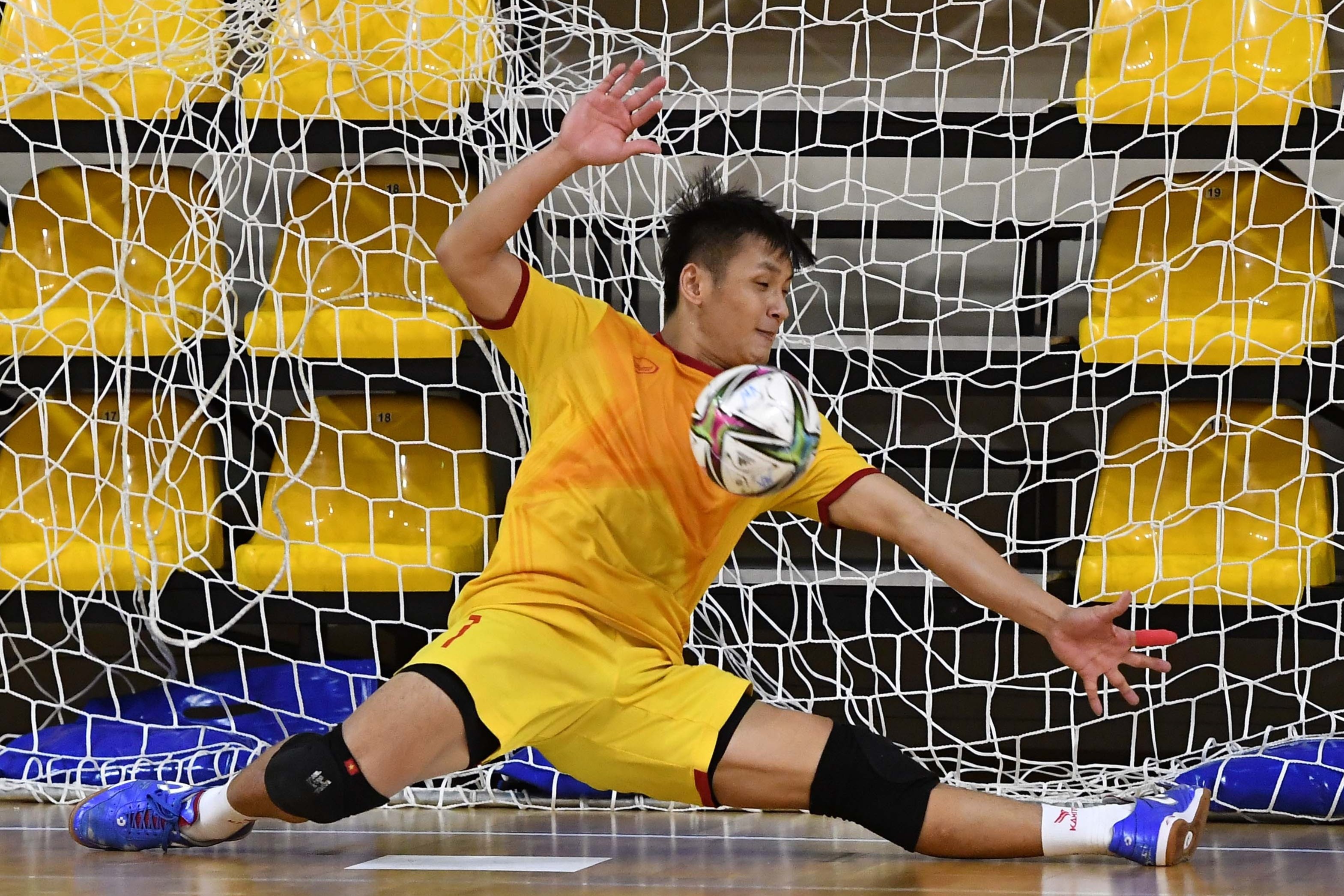 tuyen futsal viet nam o world cup anh 2