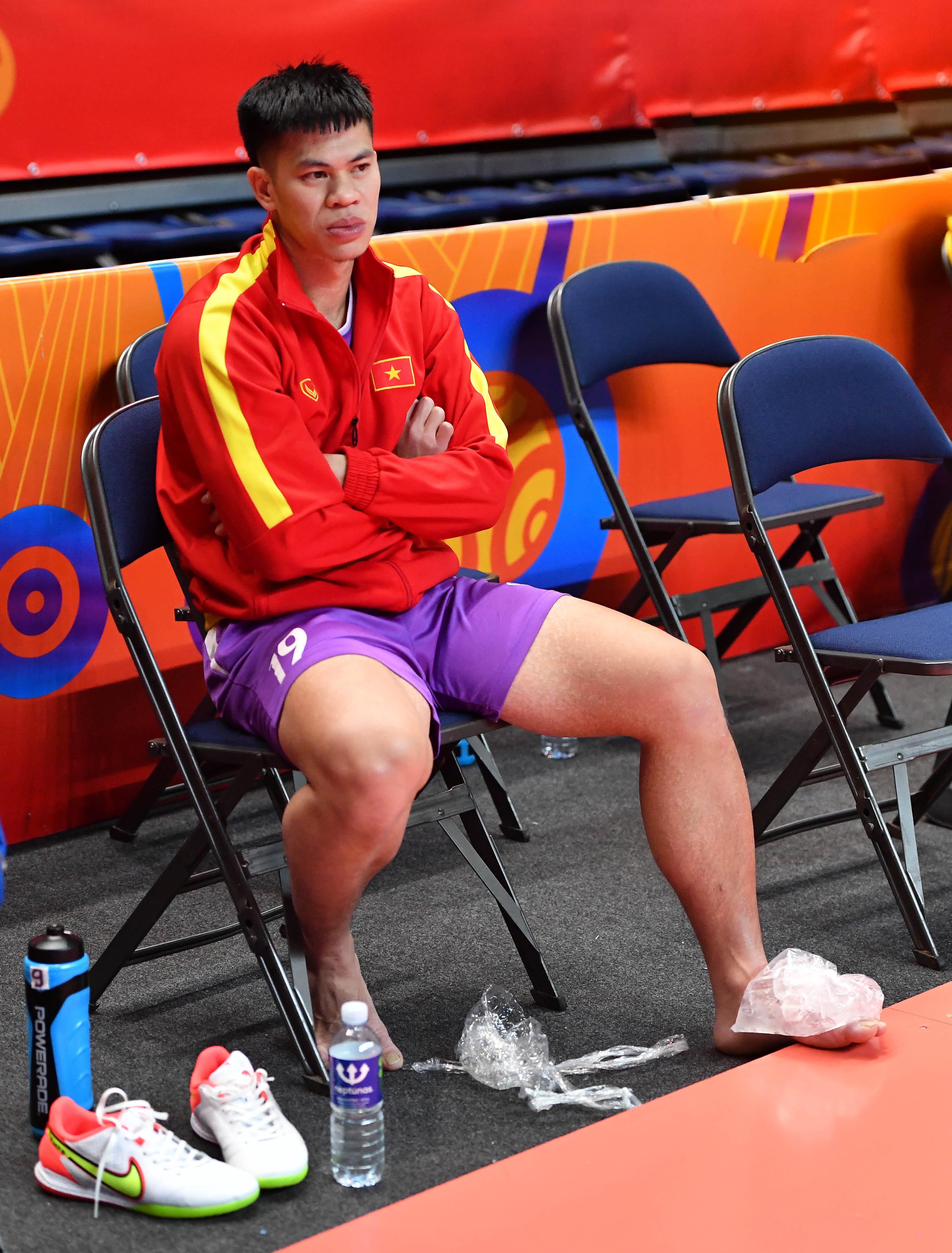 tuyen futsal viet nam mat 2 pivo anh 1