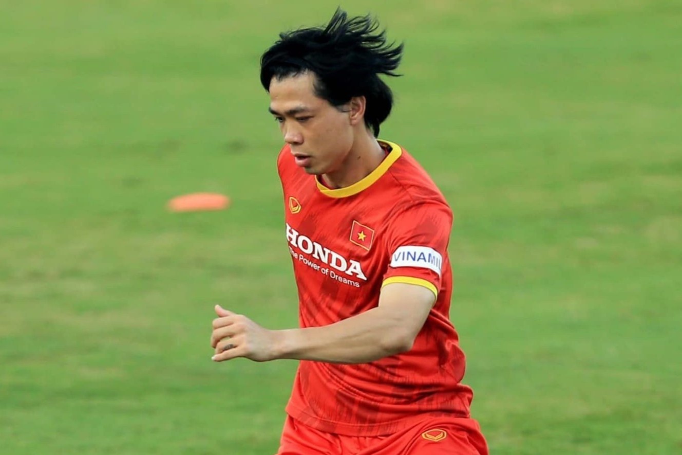 Cong Phuong tiep tuc ghi ban cho tuyen Viet Nam hinh anh