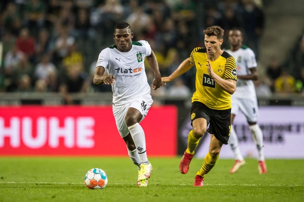 dortmund that bai anh 7