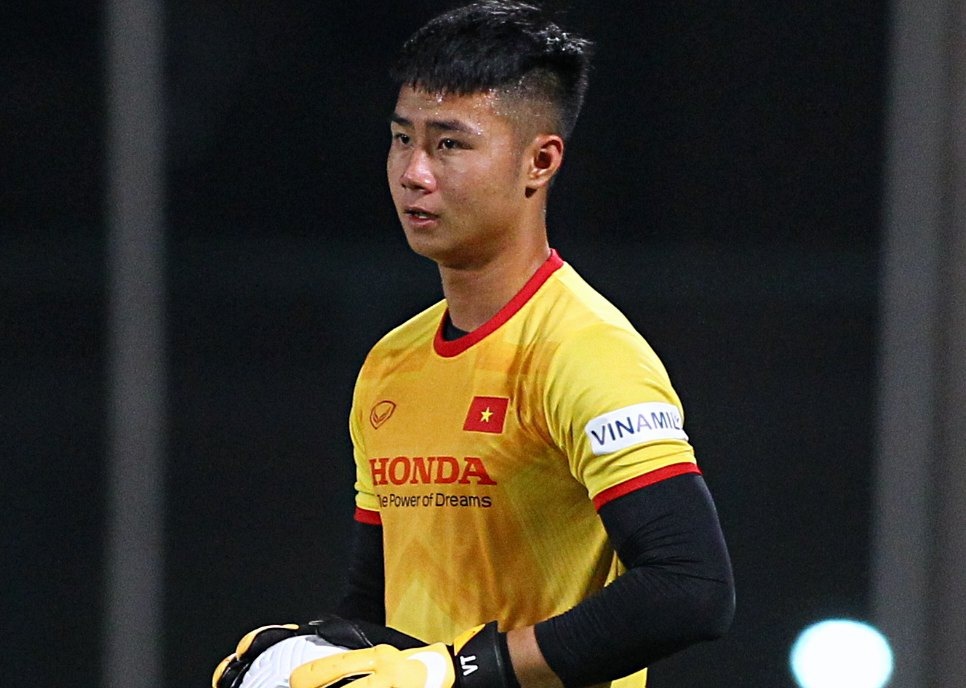 AFC chon Van Toan vao top cau thu dang xem o vong loai U23 chau A hinh anh