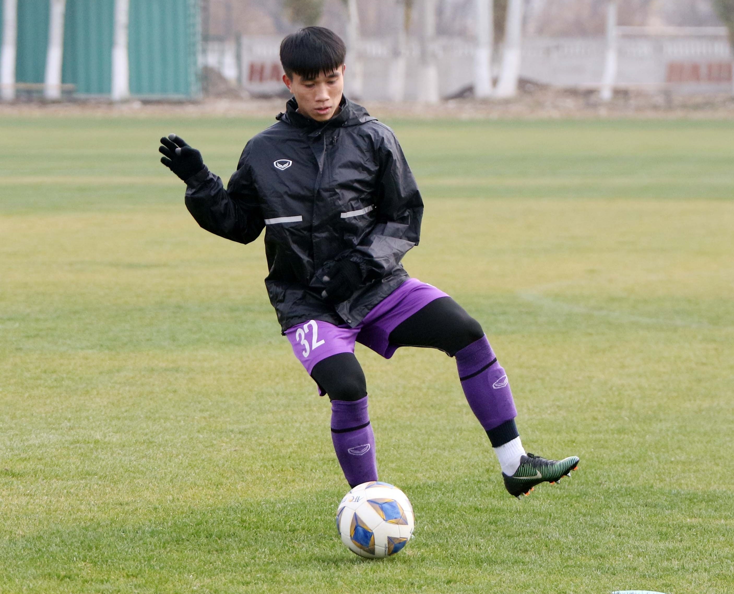 U23 Viet Nam luyen sut 11 m truoc tran gap Myanmar hinh anh