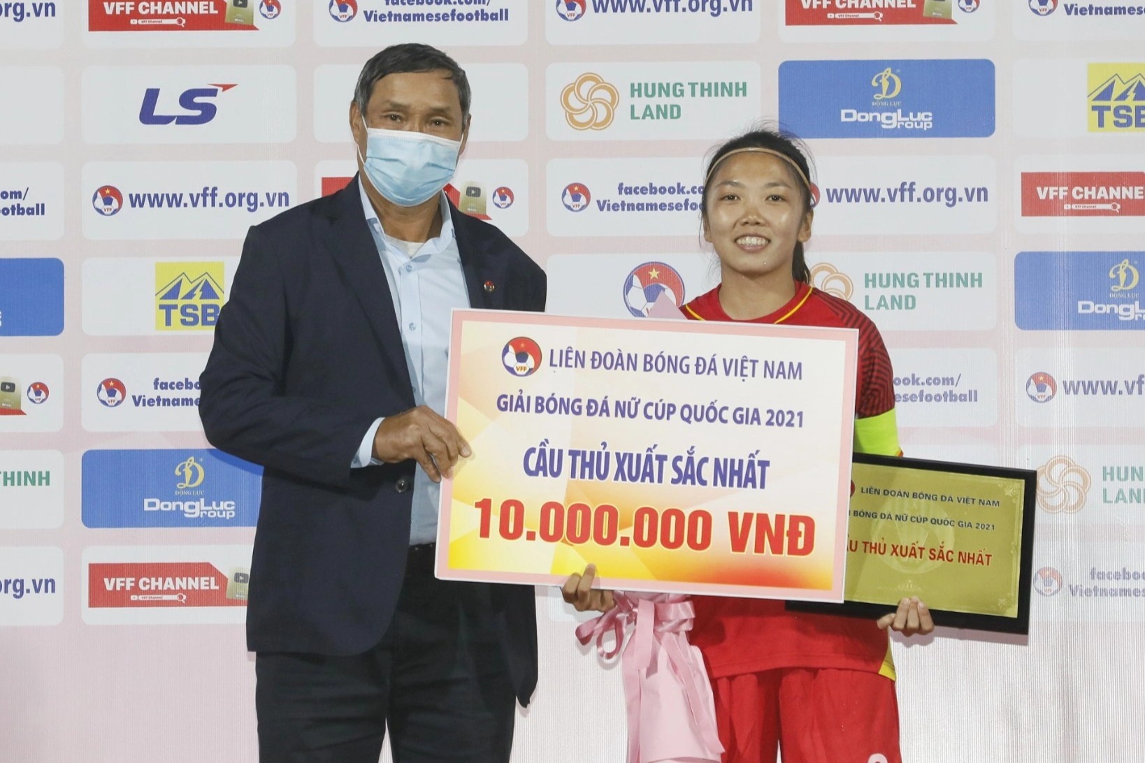 TP.HCM bao ve thanh cong chuc vo dich Cup Quoc gia nu hinh anh