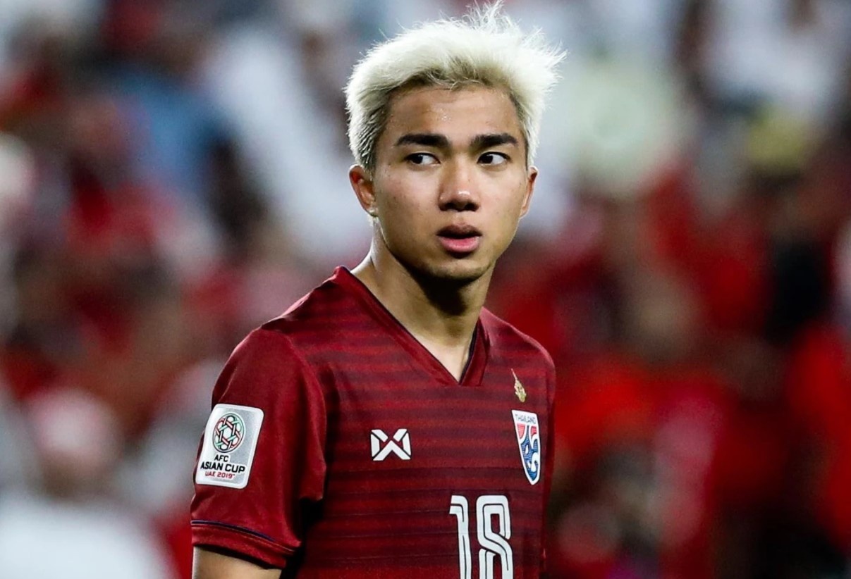 Tuyen Thai Lan cong bo 30 cau thu du AFF Cup 2020 hinh anh