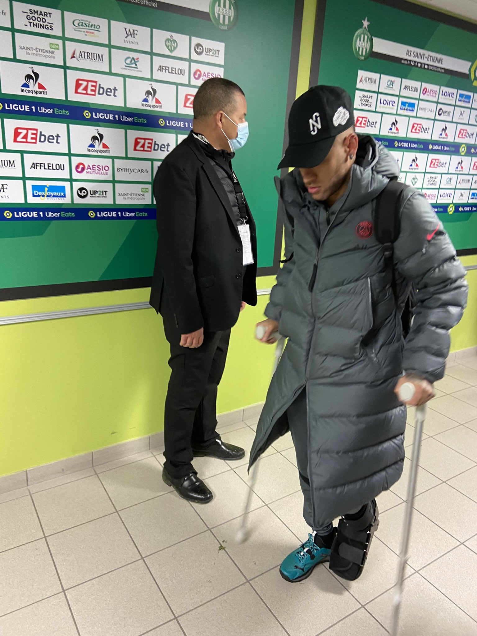 neymar chan thuong anh 1