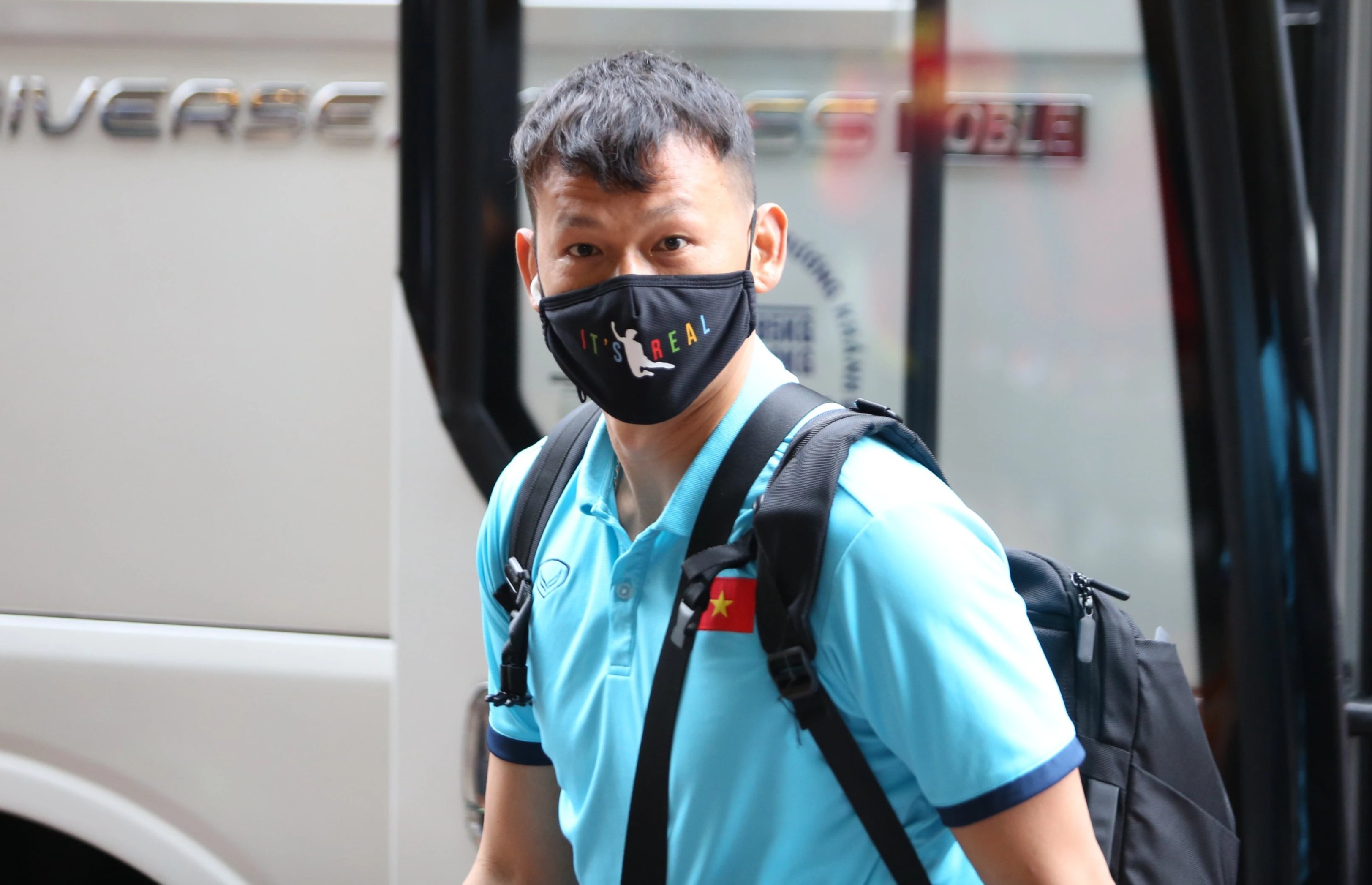 Tan Truong di tap tenh khi den TP.HCM cung tuyen Viet Nam hinh anh