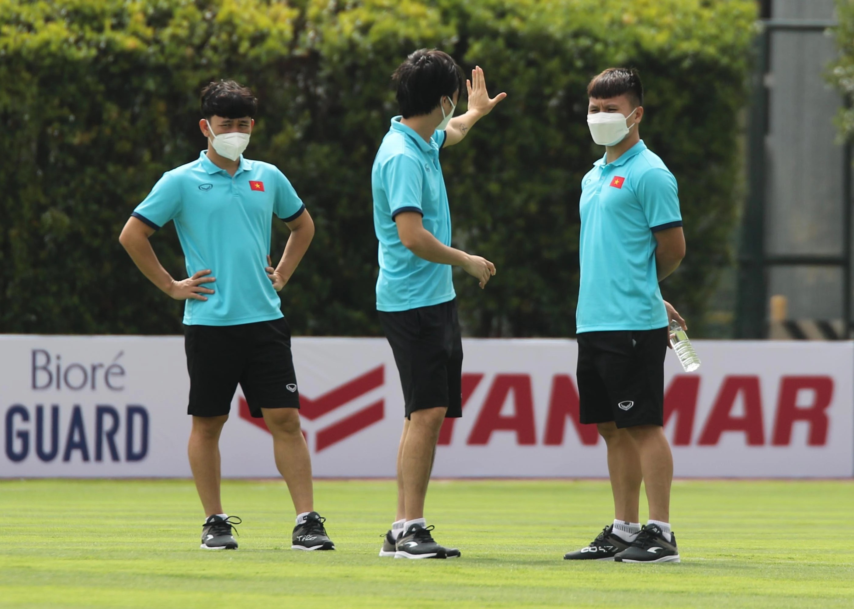 Tuyen Viet Nam khong duoc tap lam quen san thi dau hinh anh