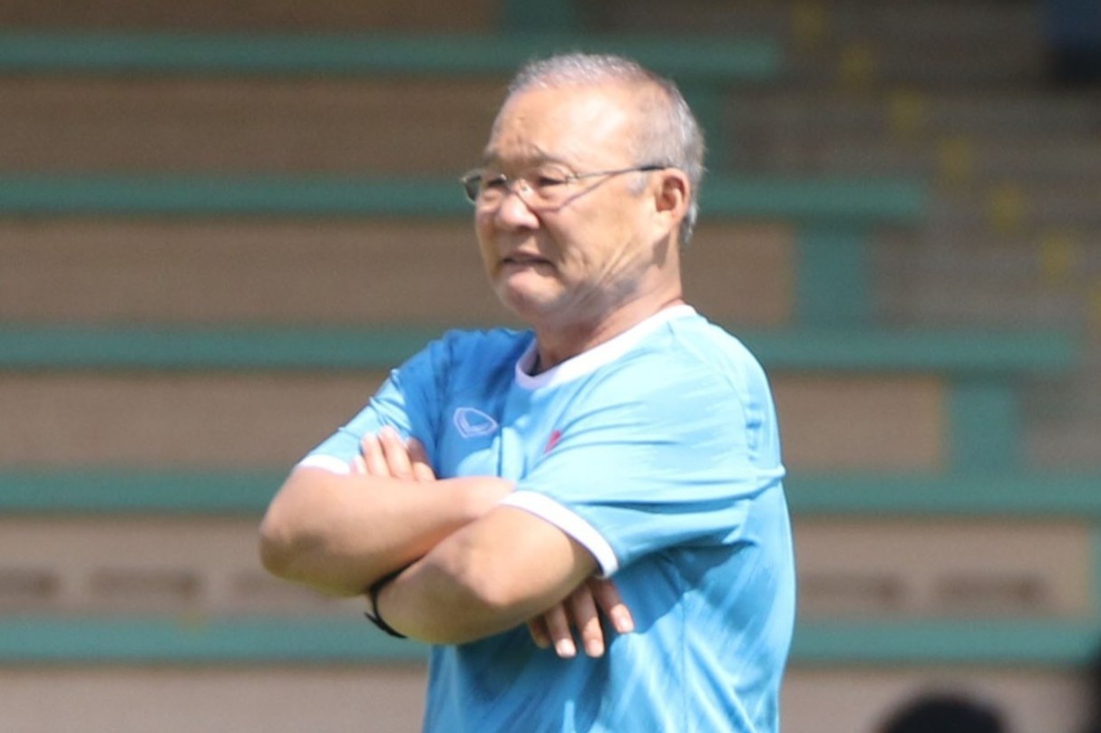 Tuyen Viet Nam da doi khang de chon doi hinh dau Malaysia hinh anh