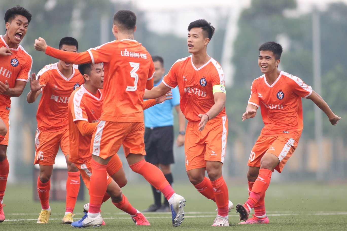 vong chung ket u21 quoc gia anh 4