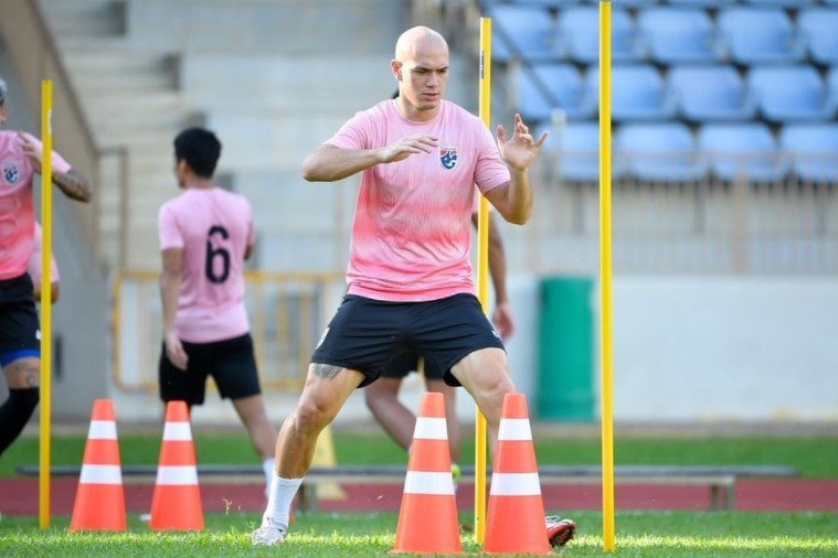 tuyen thai lan anh 7