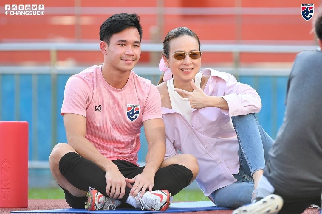 tuyen thai lan anh 1