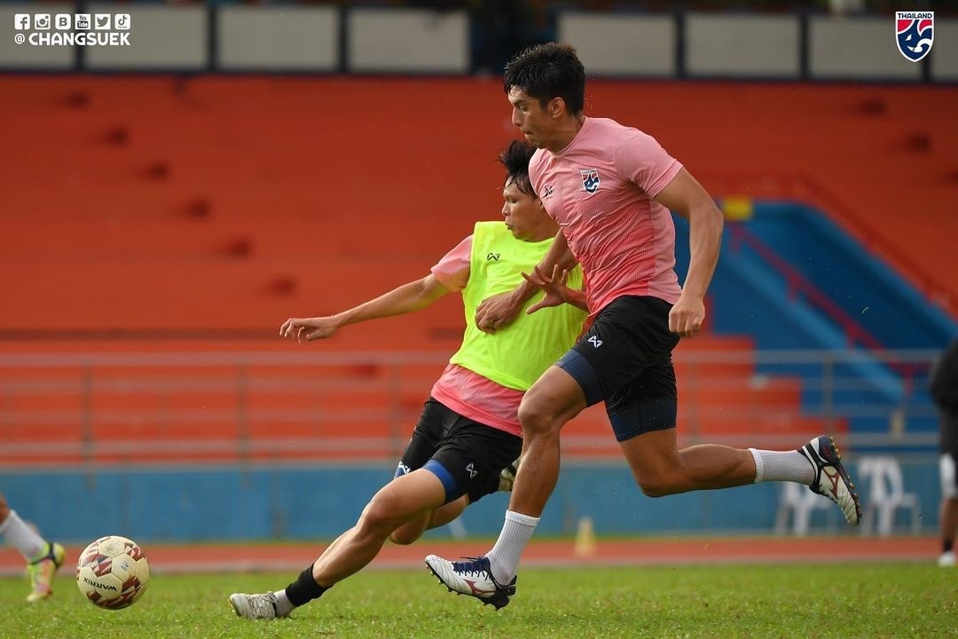 tuyen thai lan anh 4