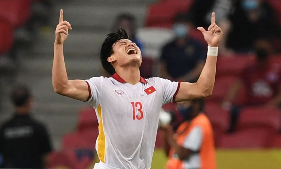 Dang sau that bai cua tuyen Viet Nam o AFF Cup hinh anh