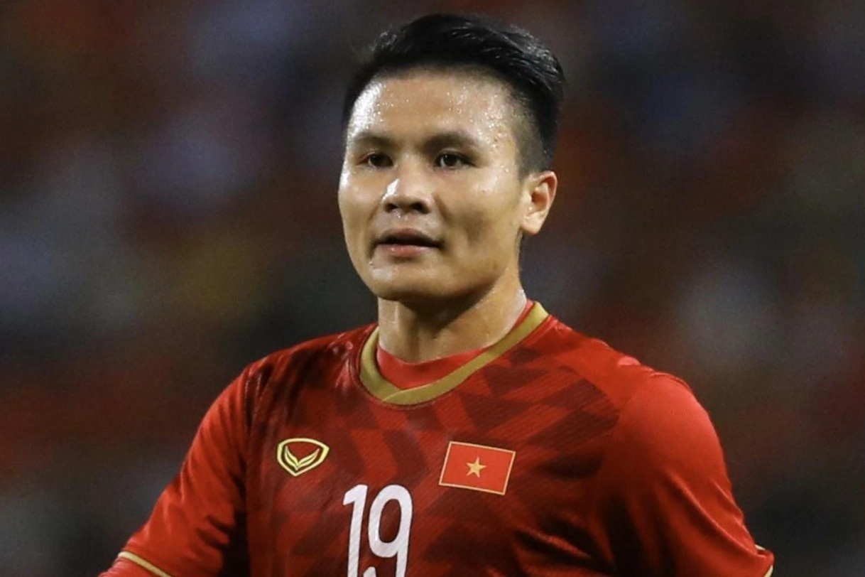 Quang Hai vao doi hinh tieu bieu AFF Cup 2020 cua bao Thai Lan hinh anh