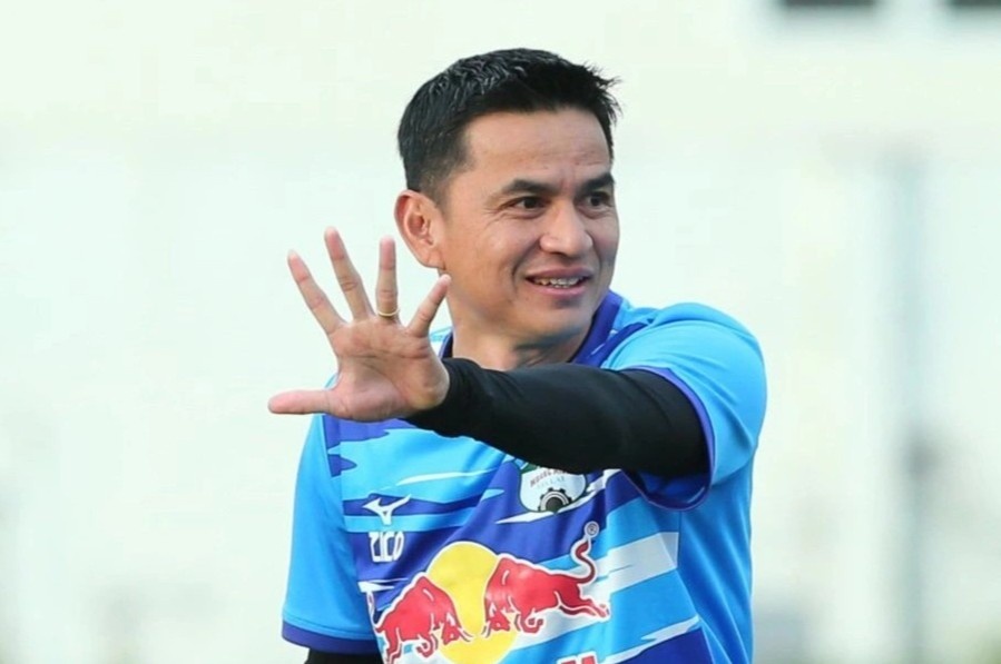 HAGL thau tom danh hieu trong thang 7 hinh anh