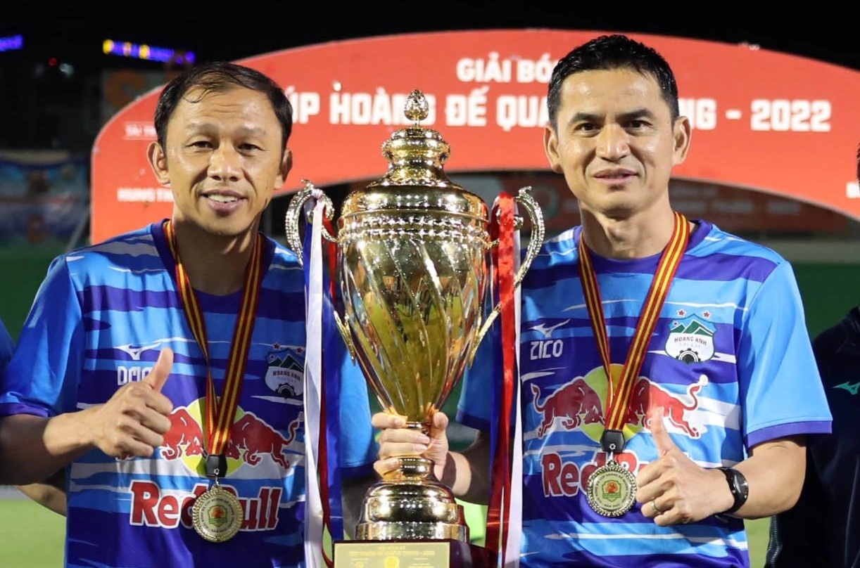Kiatisuk muon dua HAGL vao ban ket AFC Champions League hinh anh