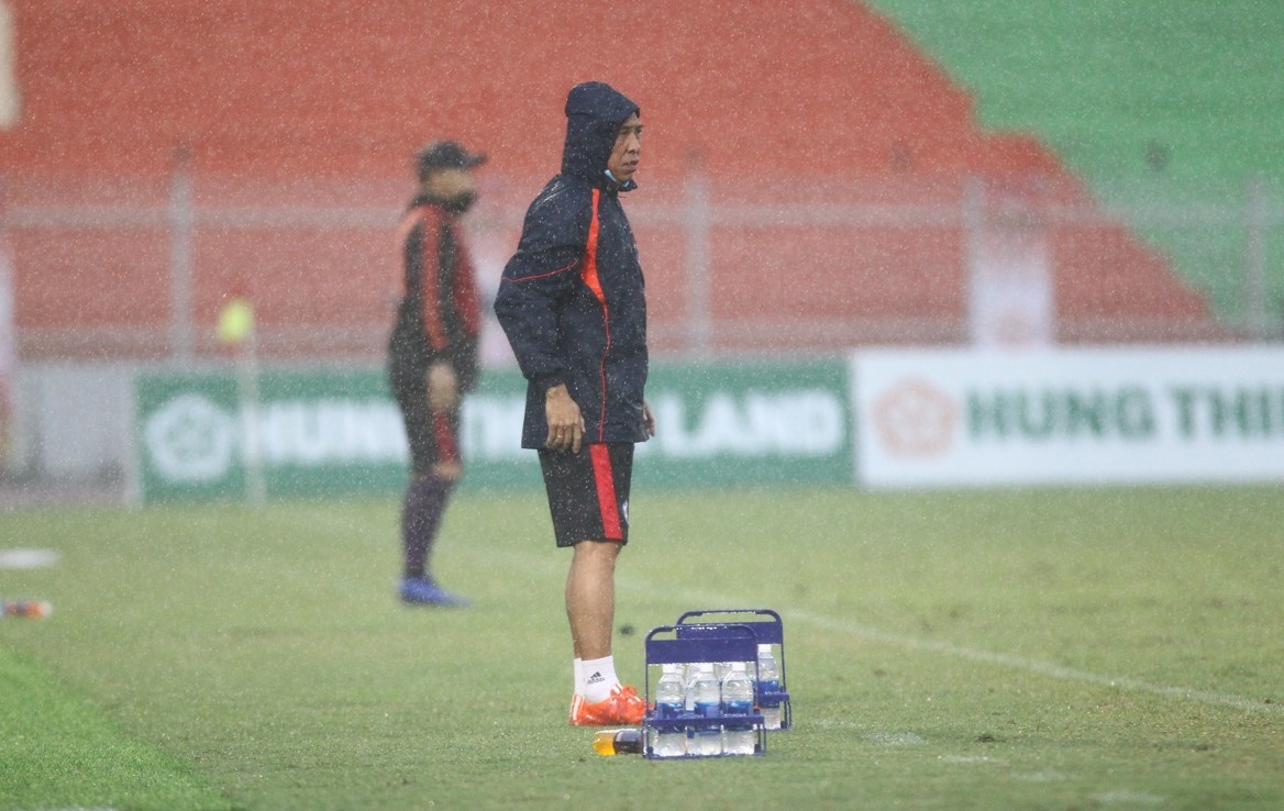 ngoai binh clb da nang anh 1