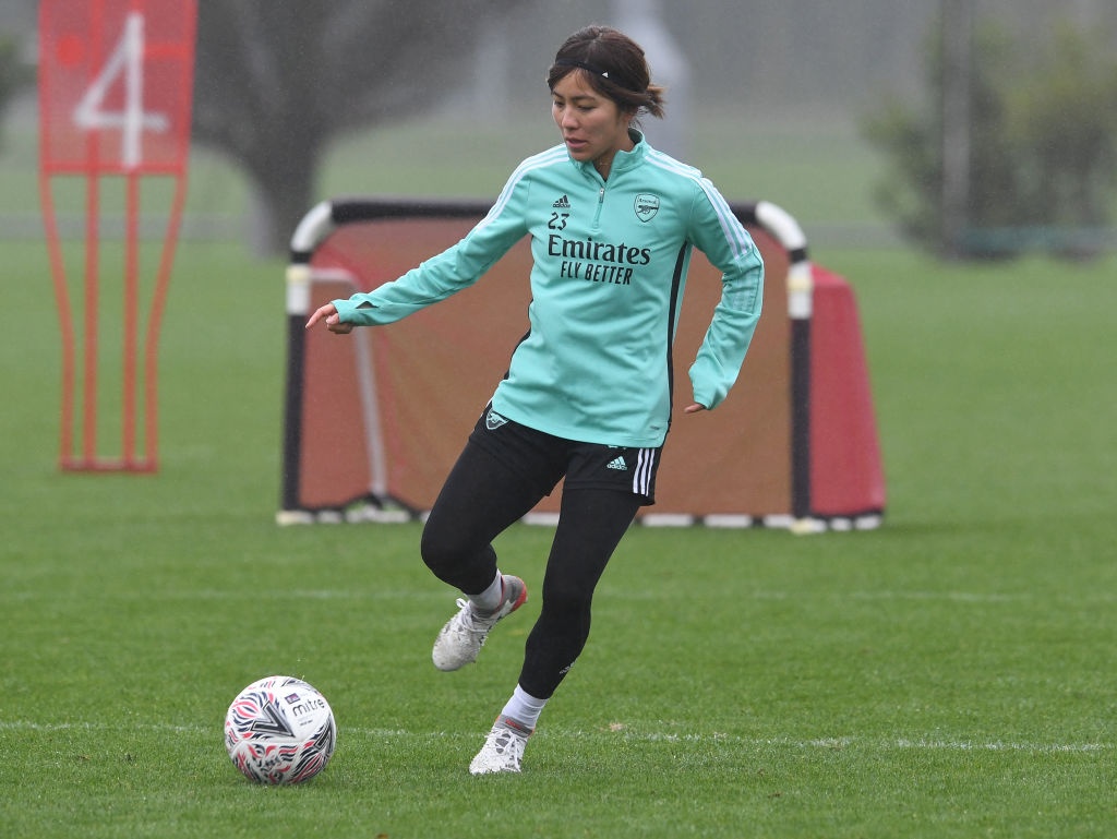 tuyen thu nu nhat ban o chau au anh 3