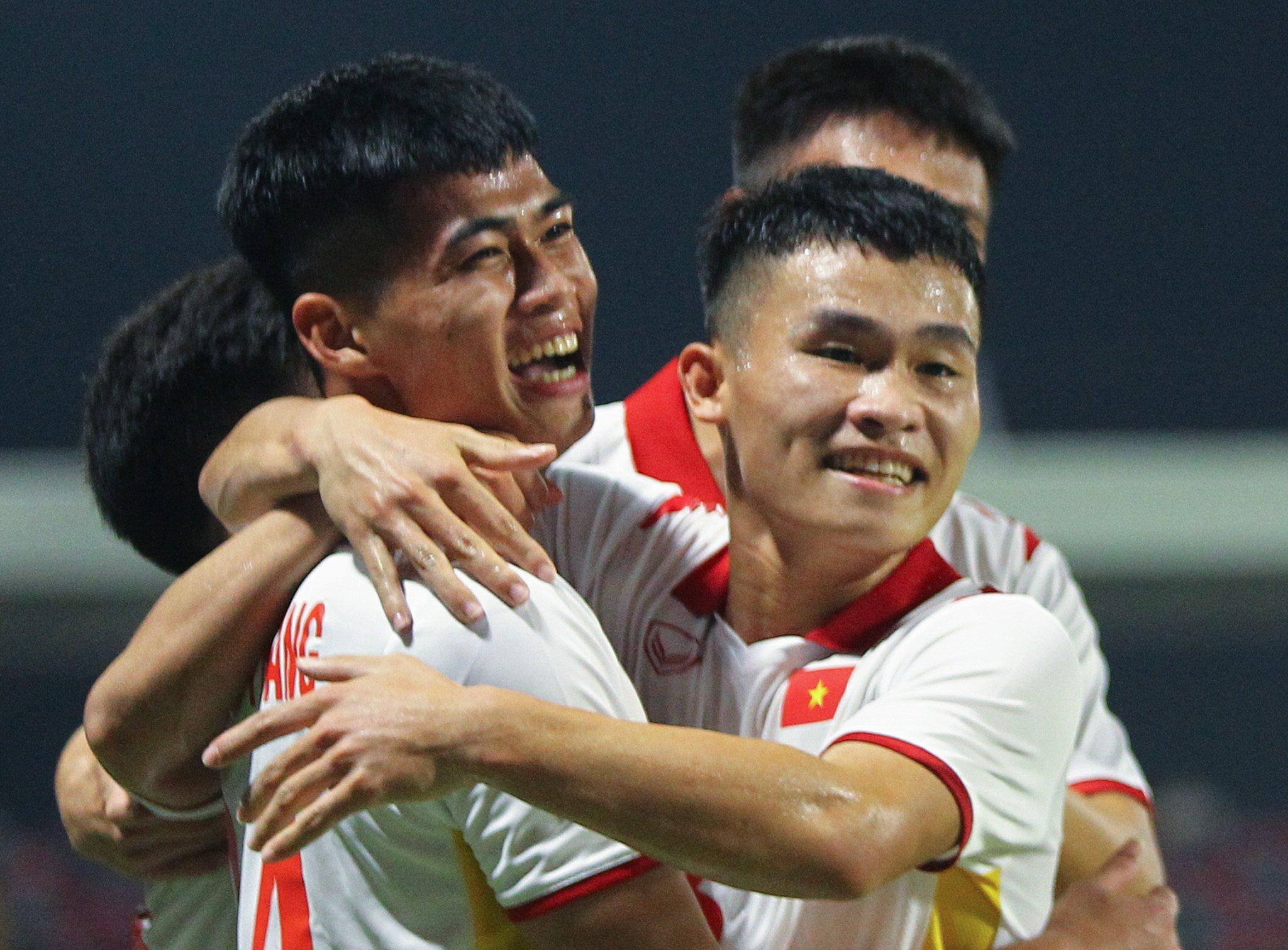 u23 viet nam vuot qua thai lan anh 7