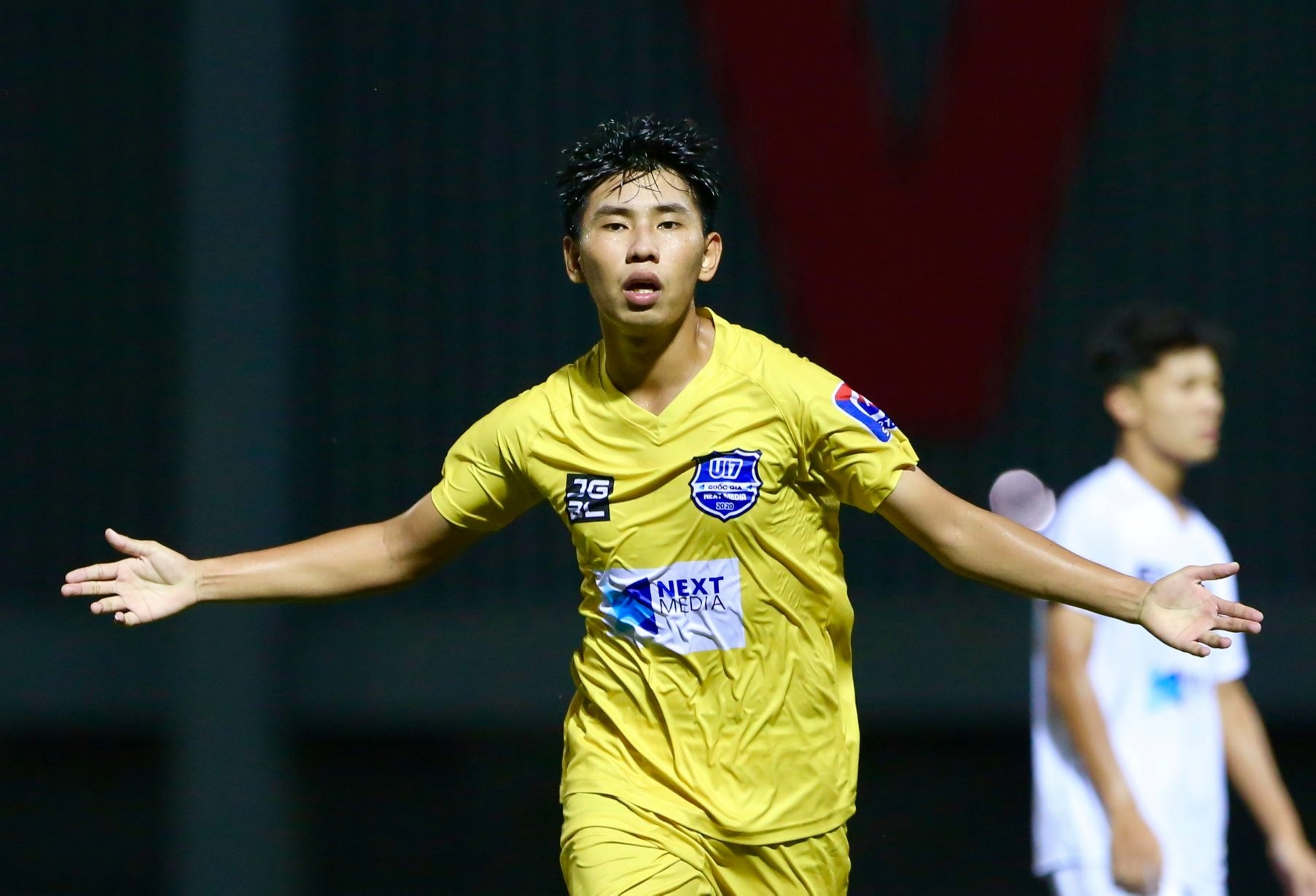 dinh xuan tien anh 3