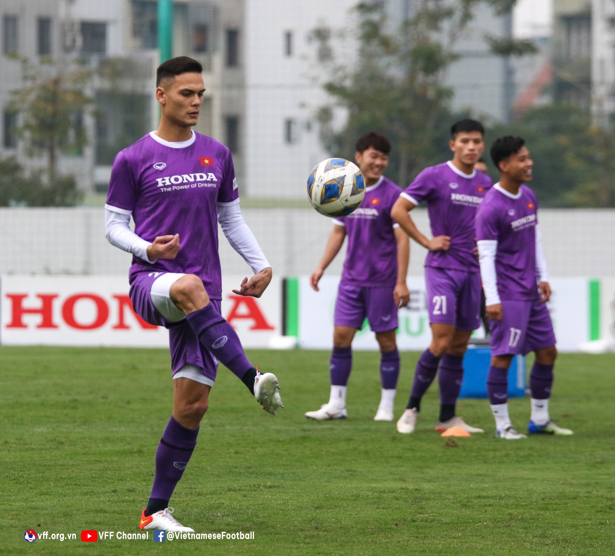 hoang duc va tien linh tap rieng anh 5