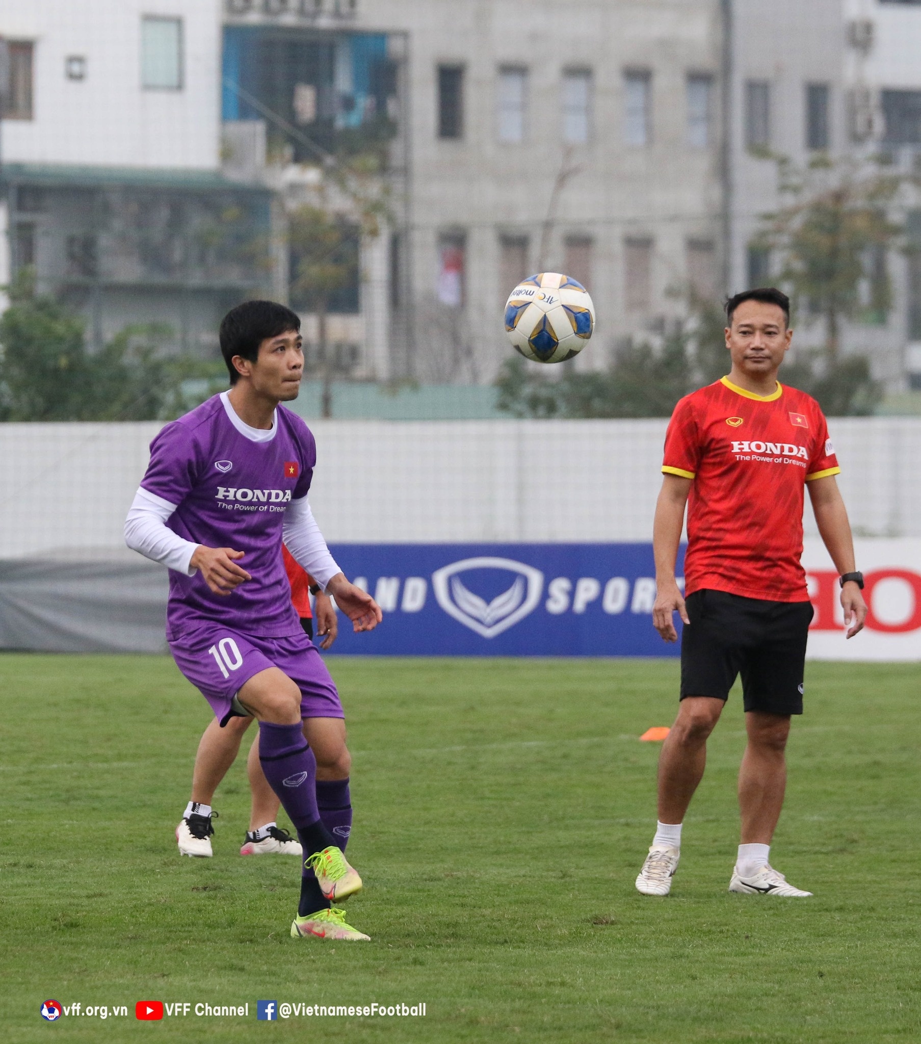 hoang duc va tien linh tap rieng anh 8