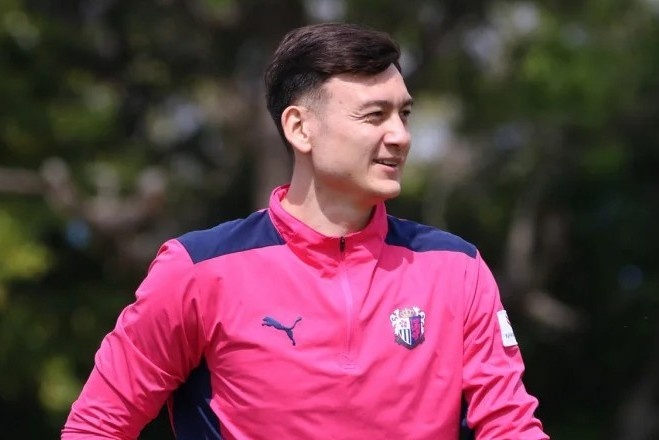 7 tuyen thu Viet Nam tung xuat ngoai choi bong ra sao? hinh anh