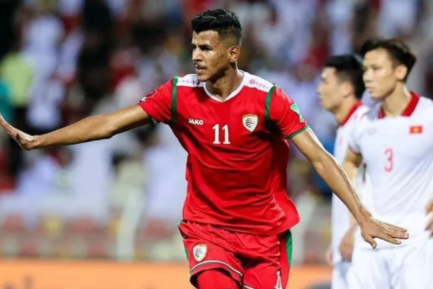 Tuyen Oman ton that luc luong truoc tran gap Viet Nam hinh anh